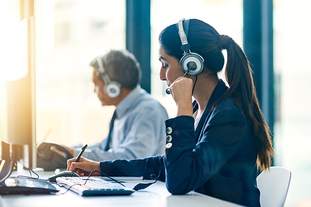 hr consultants offering customer support